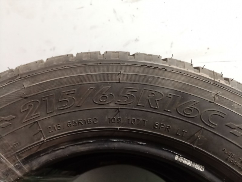 Recambio de neumaticos para » otros... sin categoria   referencia OEM IAM 2156516 2156516 2156516